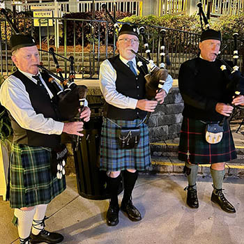 Bagpiper entertainment